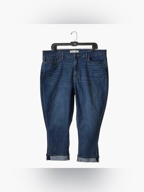 Levi Strauss Signature Jeans Women's 18 Dark Wash Mid Rise Capri Stretch Cuffed